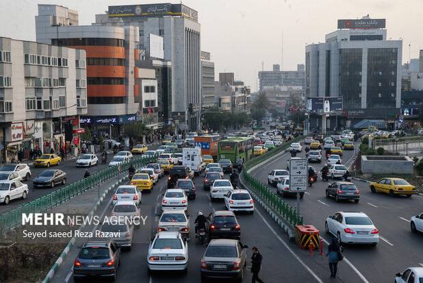 وضعیت ترافیک معابر و بزرگراه های پایتخت در پانزدهمین روز از فروردین