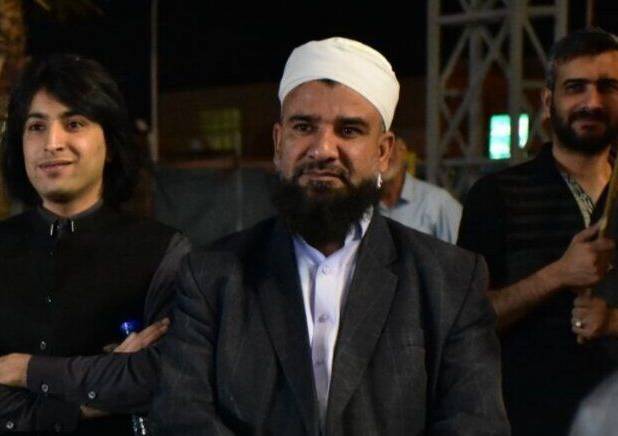 تصاویری از لحظه ترور امام جماعت اهل سنت در زاهدان + فیلم