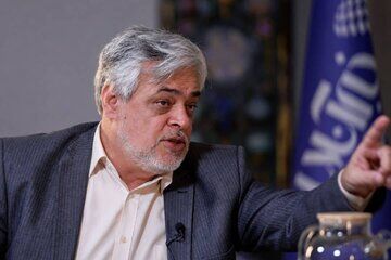 کنایه معنادار محمد مهاجری به برخی از روحانیون /  ⁧اراذل ⁩و اوباش هایی که عبا و عمامه پوشیده‌اند!