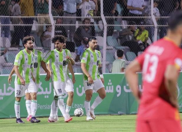 مرادی: هدفم زدن حداقل 10 گل در نیم‌فصل اول است