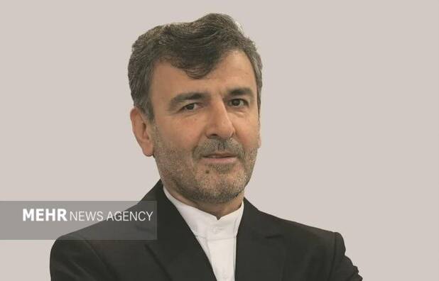 درویش:شب‌ها پرچم غیرت به دست کارگرانی است که روزها چرخ صنعت می‌گردانند