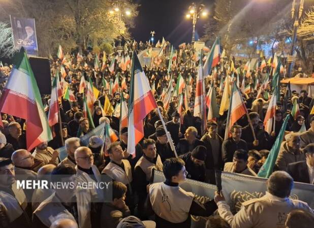 چهل‌وهفتمین شب حماسه‌سازی مردم تبریز در بیعت با رهبری
