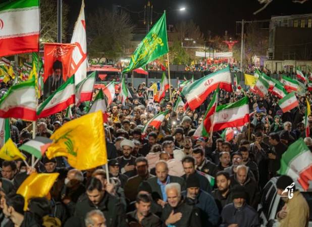 مردم کردکوی همچنان پای کار انقلاب