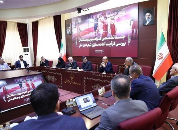 پیشنهاد استفاده از بازیکنان دو تابعیتی در تیم ملی بسکتبال