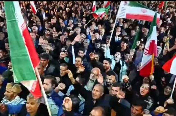 فریاد« الله اکبر» مردم الشتر در شب پنجاه و سوم حماسه