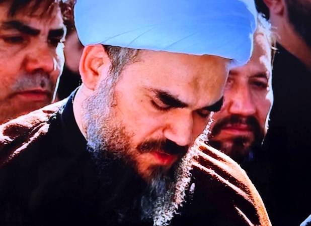 داماد رهبر شهید: همسرم می‌توانست بهترین موقعیت را داشته باشد، اما خانواده برایش در اولویت بود +فیلم