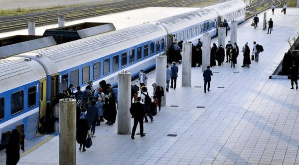 پیش‌فروش بلیت‌ قطارهای مسافری آغاز شد