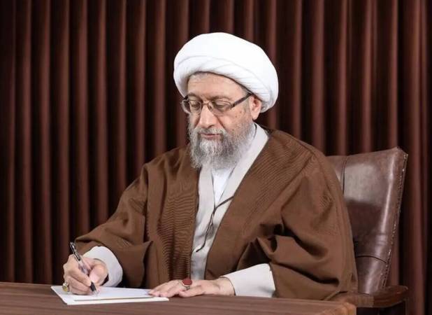 آملی لاریجانی: آمریکا و اسرائیل اشتباه صدام را تکرار کرده‌اند