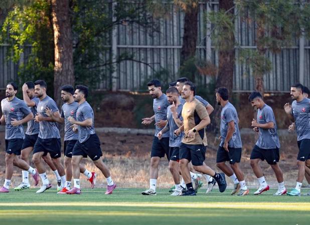 مشخص شدن ترکیب پرسپولیس برای دیدار با چادرملو