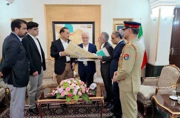 عاصم منیر و وزیر کشور پاکستان تهران را ترک کردند