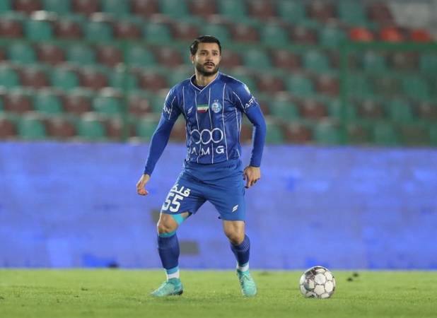 عارف غلامی در یک قدمی چادرملو