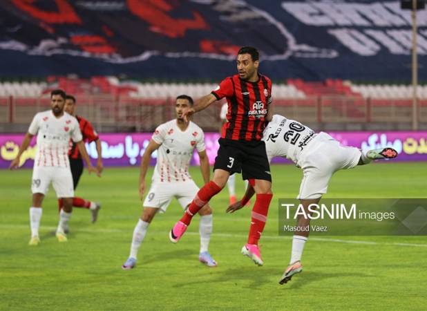 پیروزی تراکتور مقابل پرسپولیس با همکاری بازیکنان تعویضی دو تیم!