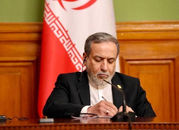 اقدام غیرقانونی آمریکا و سه کشور اروپایی علیه ایران