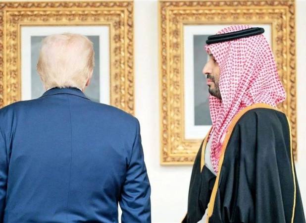 رویترز: هشدار شدید ایران به کشورهای عربی، باعث توقف حمله آمریکا شد | قطر و عربستان از ترامپ خواستند مذاکرات را از سر بگیرد | زیرساخت‌های حیاتی انرژی هدف قرار خواهند گرفت اگر ...