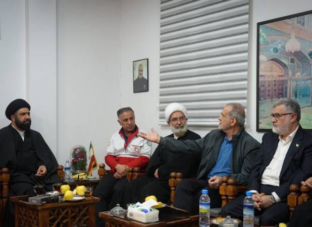 پزشکیان: مسجد باید به «دولت محله» تبدیل شود