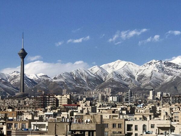 تهران در انتظار باد شدید و گردوخاک/ بارش‌های پراکنده از امروز آغاز می‌شود