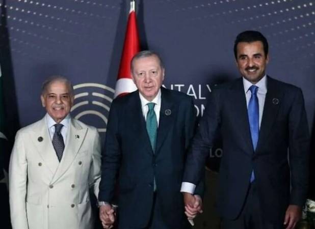 نشست رهبران قطر،ترکیه و پاکستان در حاشیه مجمع آنتالیا