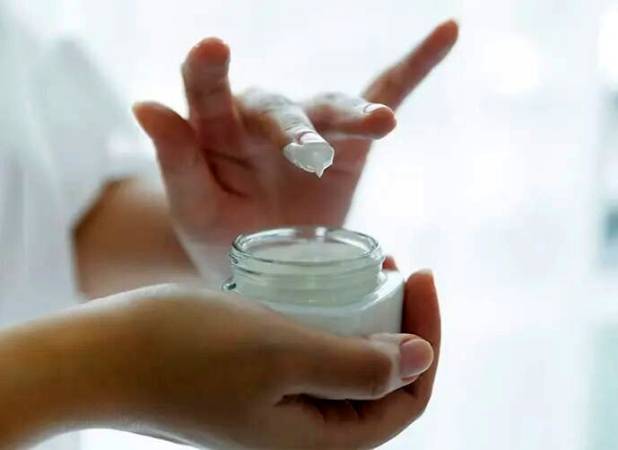 این کرم‌های مرطوب‌کننده و آبرسان غیرمجاز است+ اسامی