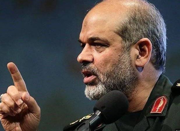 یک خبر جعلی درباره سردار وحیدی و ساخت بمب اتم