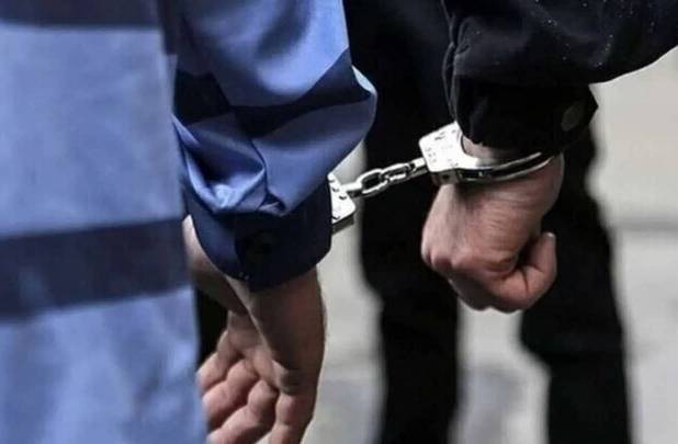 دستگیری قاتل و همدستانش بلافاصله پس از ارتکاب جرم در صومعه سرا