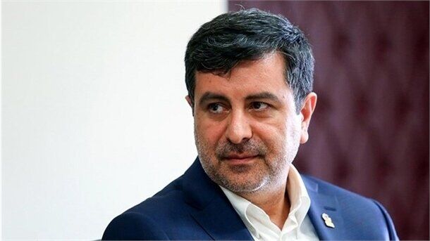 جنگ ثابت کرد که دولت به‌تنهایی نمی‌تواند اقتصاد کشور را بچرخاند/ اقتصاد دولتی شفابخش نیست
