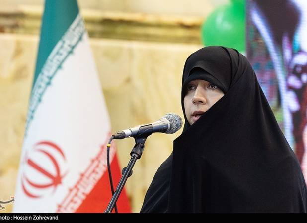 سلامی: آیت‌الله خامنه‌ای مسیر و آرمان‌های امام شهید را تداوم می‌بخشند
