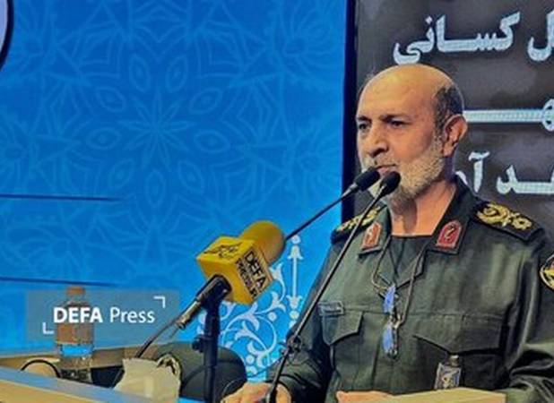 سردار سنایی راد: در جنگ پیش رو، قطعاً ایران ملاحظات قبلی را نخواهد داشت/ دشمن دست به حماقتی بزند، با شگفتانه‌های جدید مواجه خواهد شد