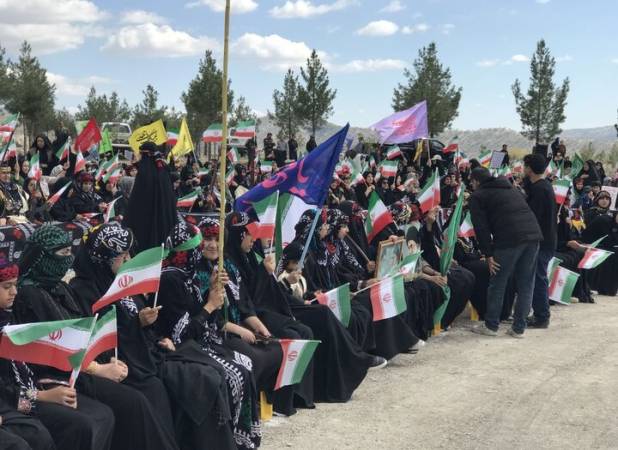 مراسم «چَمَر و چوپی» در چله رهبر شهید در ملکشاهی