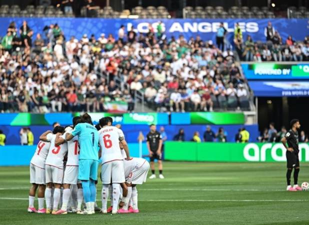 عضو شورای فیفا: برخوردها با تیم ملی ایران عادلانه نیست