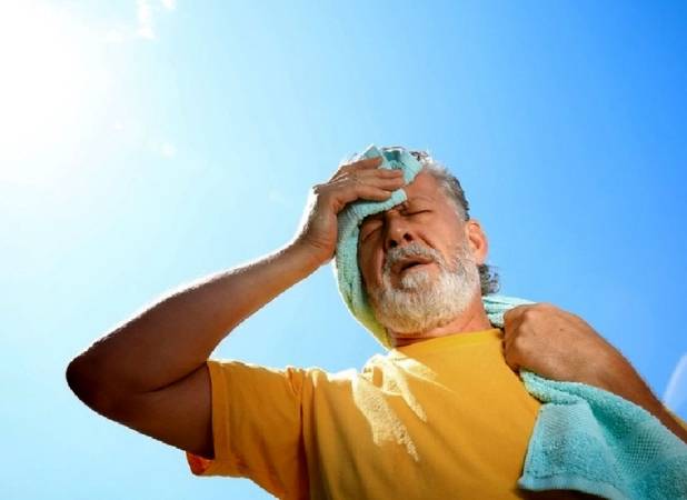 اگر این علائم را دارید یعنی گرمازده شده اید