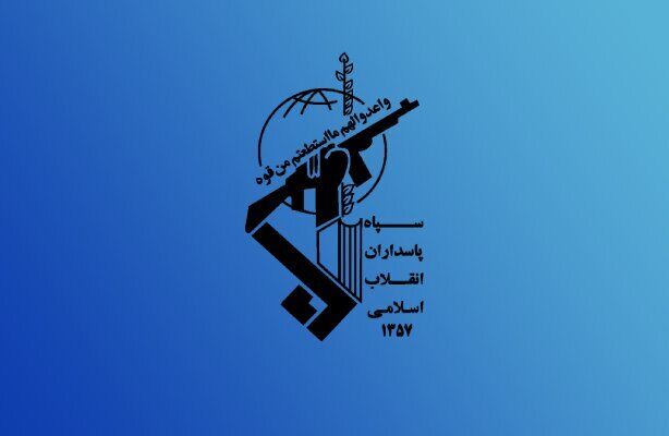 اولین عکس از شناور زیر سطحی آمریکا که شکار سپاه شد