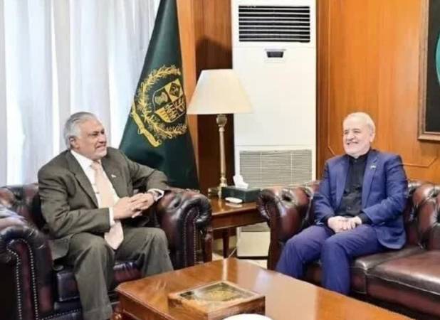 اسحاق‌دار: دیپلماسی تنها راه دستیابی به صلح است